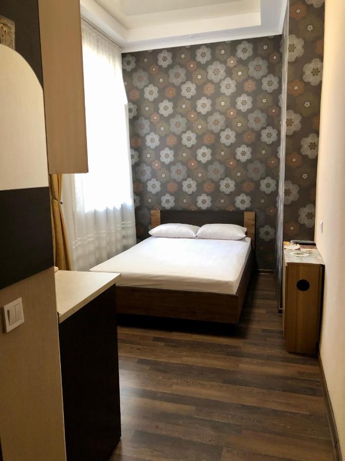 Apart Studio-Біля Вокзалу-Недалеко Від Центру-Городоцька 151 Lviv Eksteriør billede